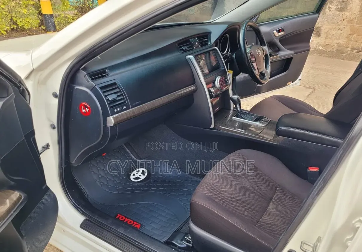 Toyota Mark X 2014 White
