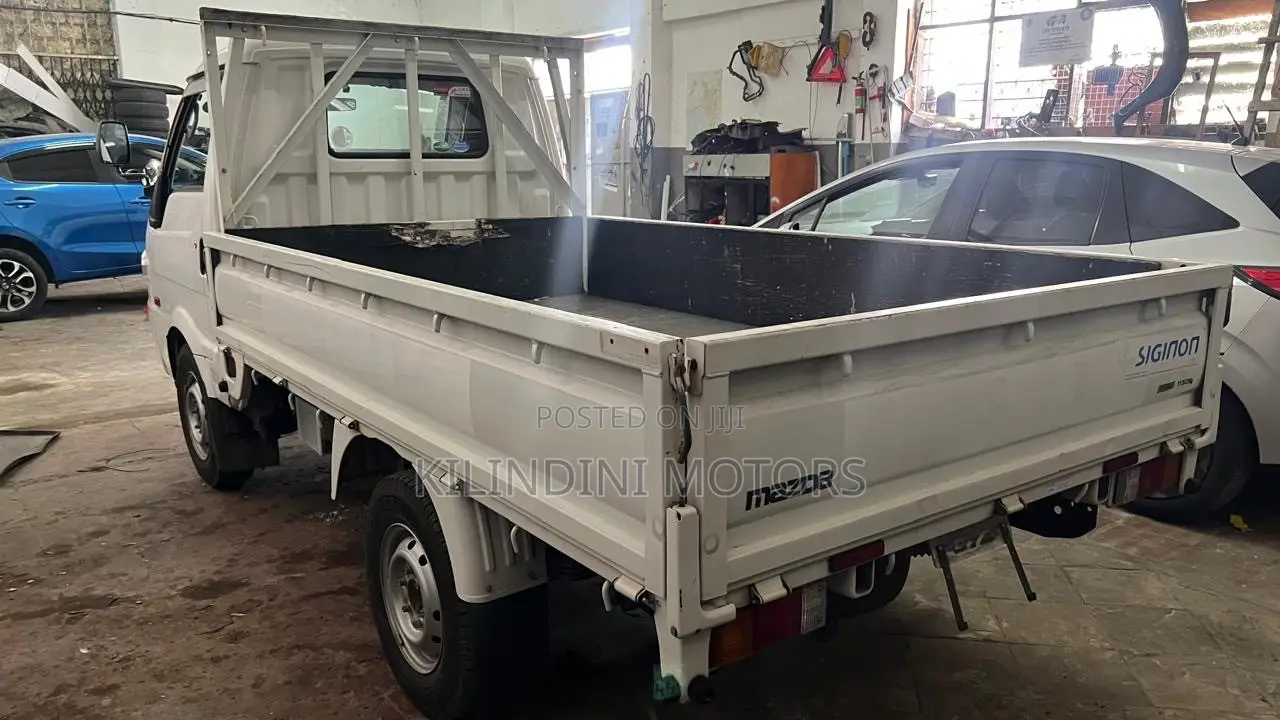 Mazda B 2019
