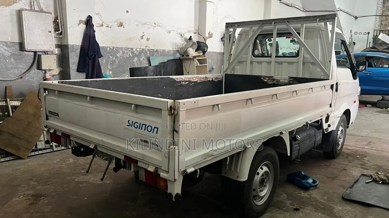 Mazda B 2019