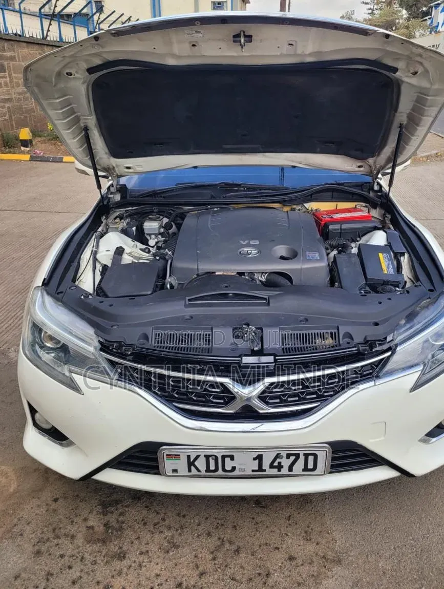 Toyota Mark X 2014 White