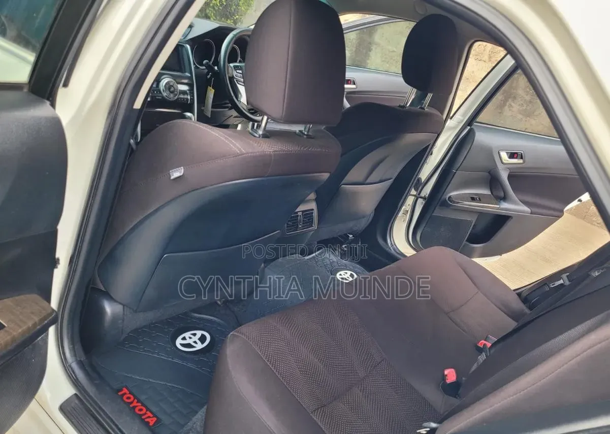 Toyota Mark X 2014 White