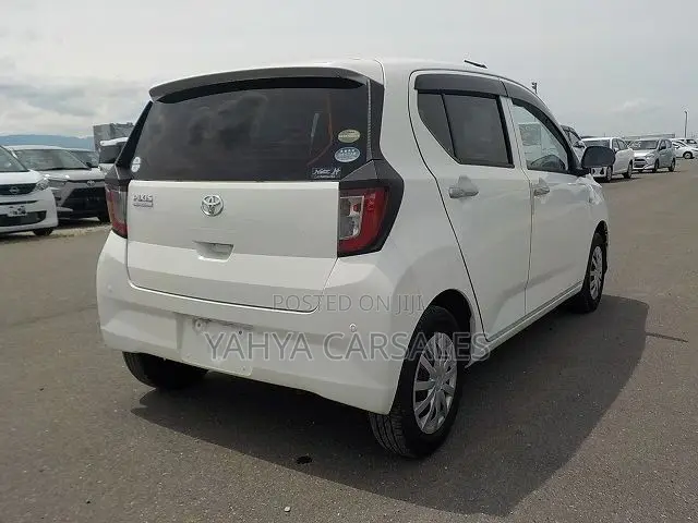 Toyota Pixis 2019 White