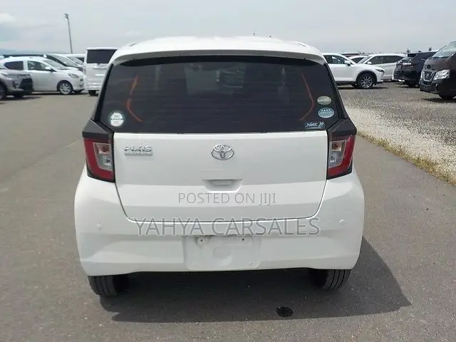 Toyota Pixis 2019 White