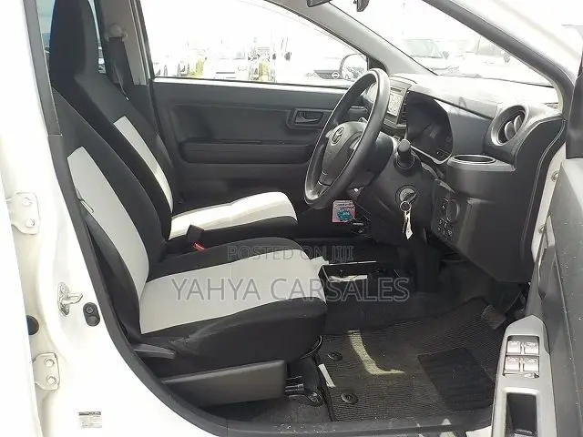 Toyota Pixis 2019 White