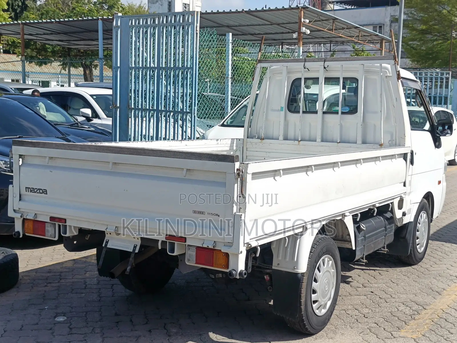 Mazda B 2019
