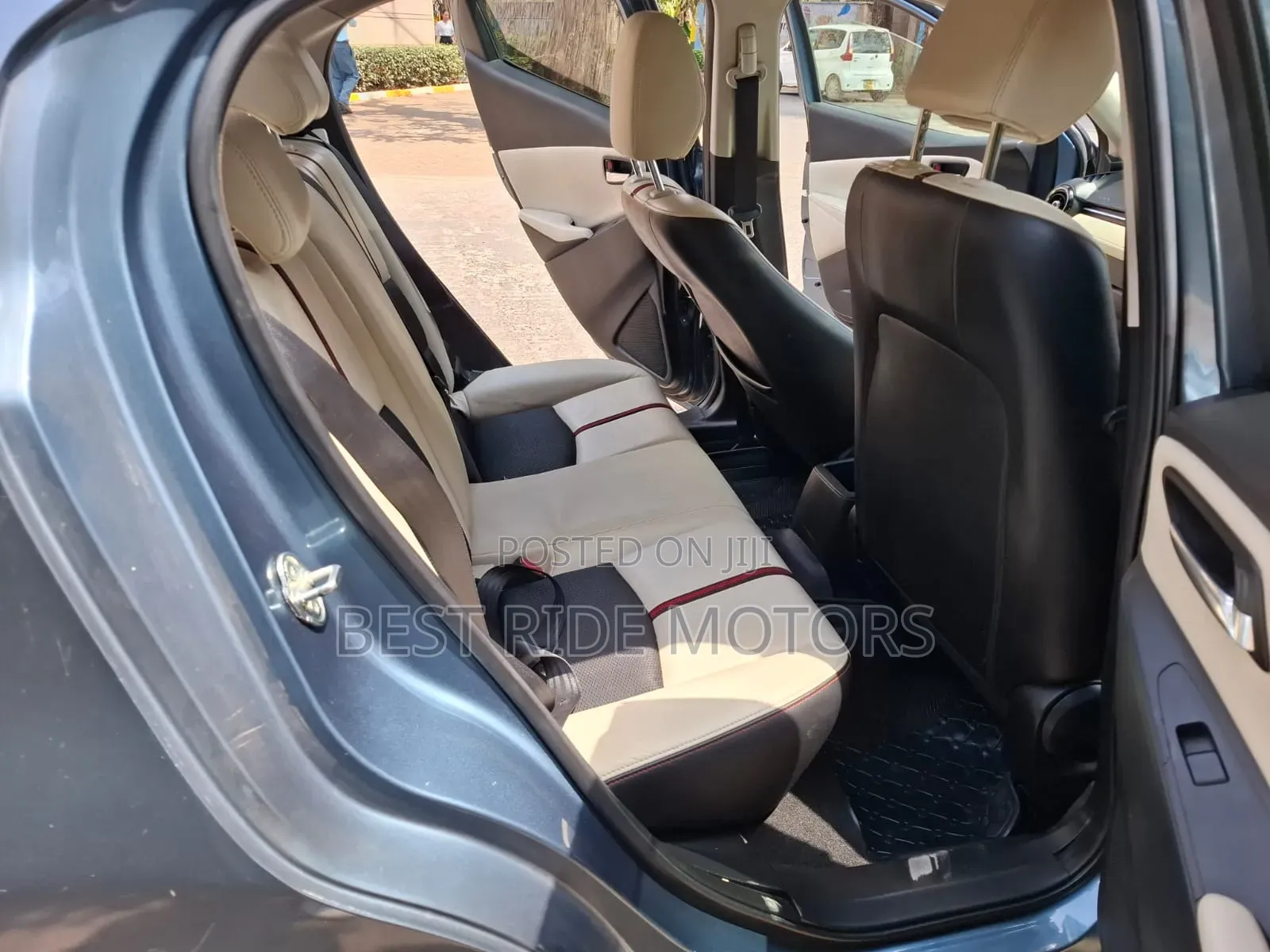 Mazda Demio 2015 Gray