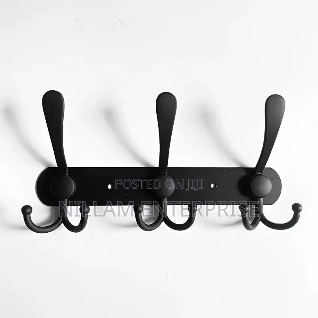 Black Stainless Steel Wall-Mounted Hook Rack