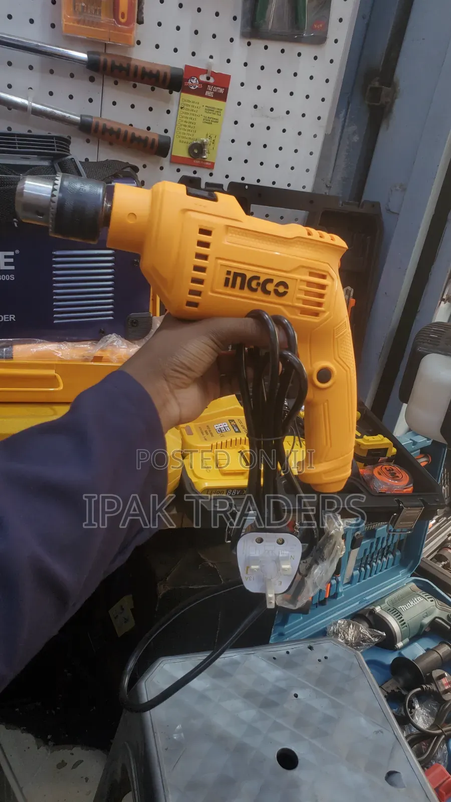 Heavy-Duty 680w-1100w Impact and Hammer Drills, Priced