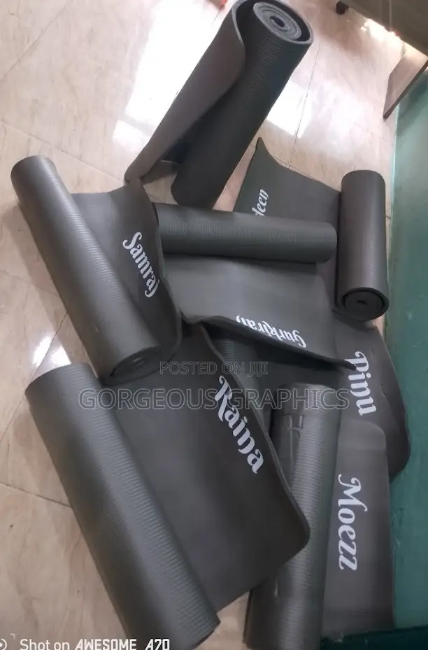 Yoga Mats Brabding