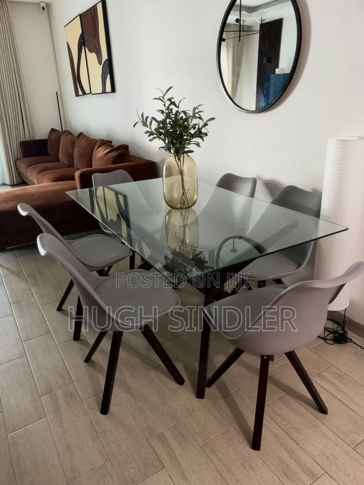 Classic Dining Table Set
