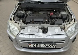 Toyota Succeed 2018 Silver