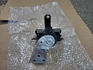 Engine Mounting Mitsubishi Mirage