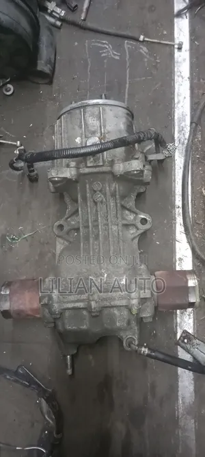 Nissan Extrail NT32 Differential
