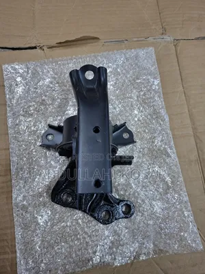 Engine Mounting Mitsubishi Mirage