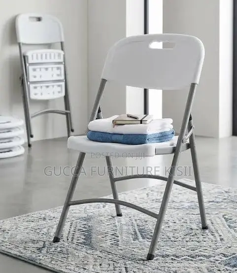 Low Back Fold Plastic Portable Multipurpose Chair