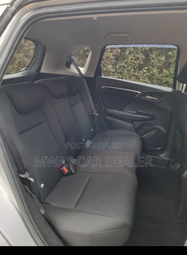 Honda Fit 2019 Silver