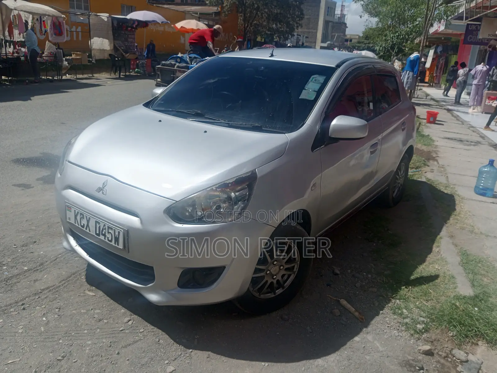 Mitsubishi Mirage 2012 Silver