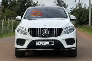 Mercedes-Benz GLE-Class GLE 350d 4MATIC 2016 White