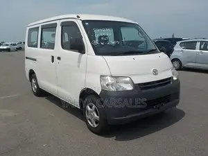 Toyota TownAce 2019 White