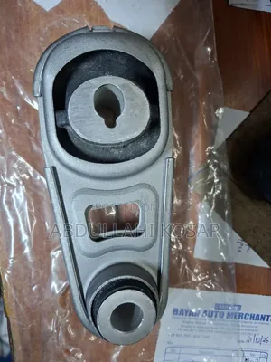 Nissan Note Engine Mounting