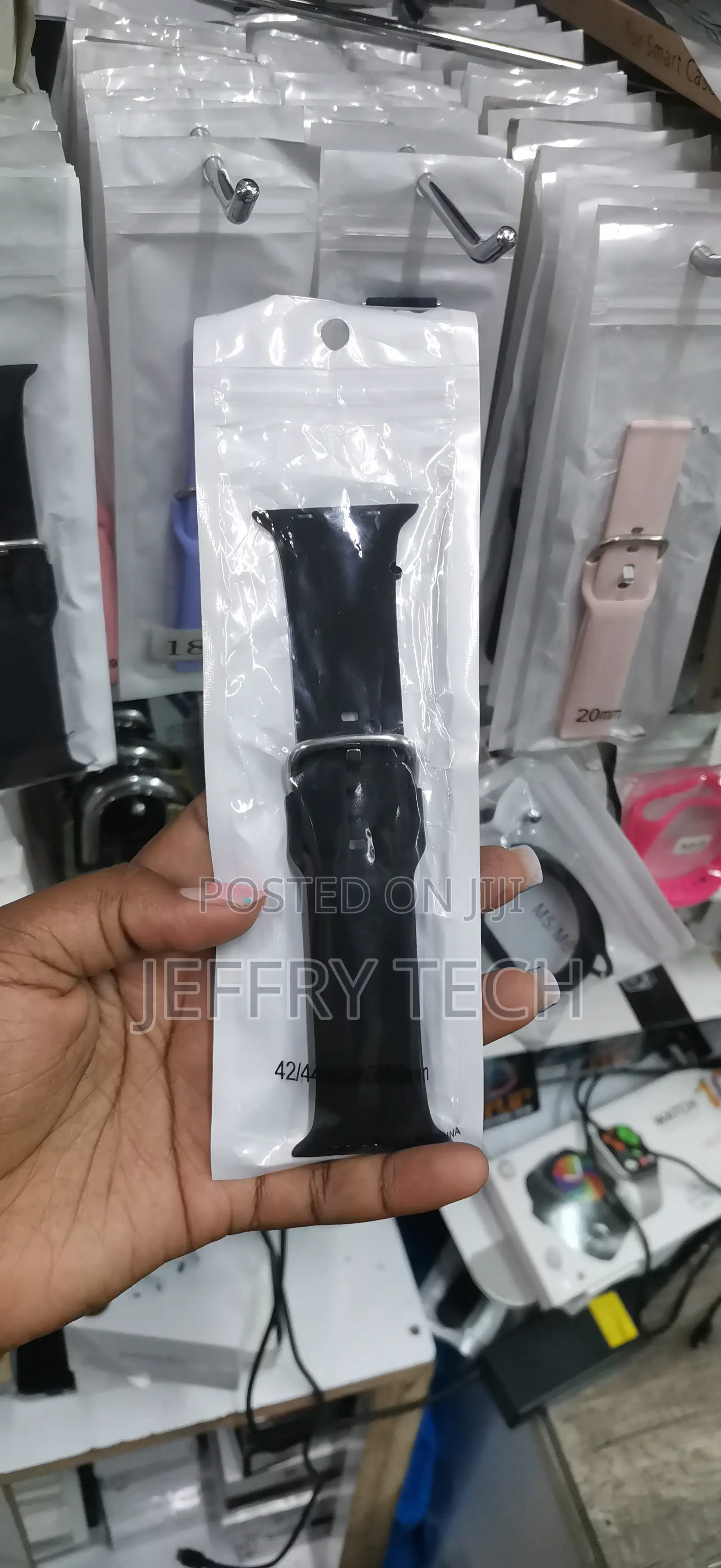 Black Silicone Replacement Watch Strap Compatible With 42mm