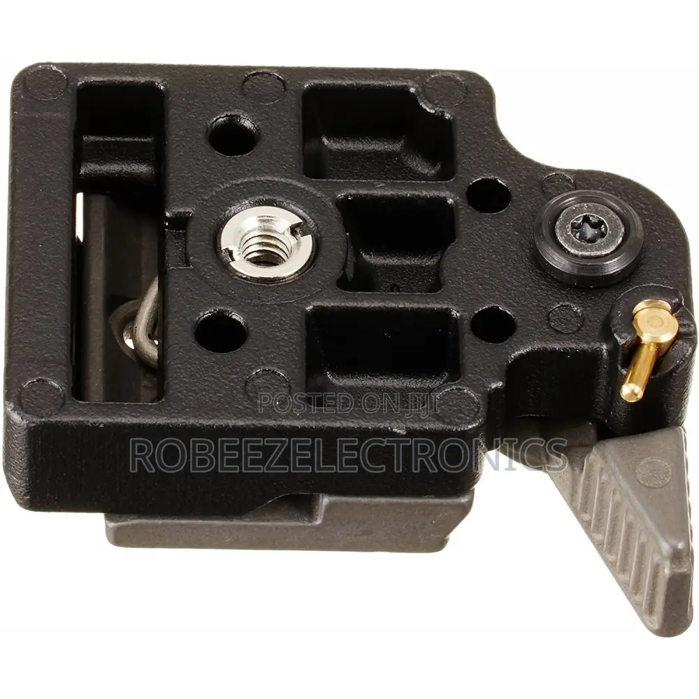 323 RC2 Rapid Connect Adapter With 200pl-14 Quick Release Plate