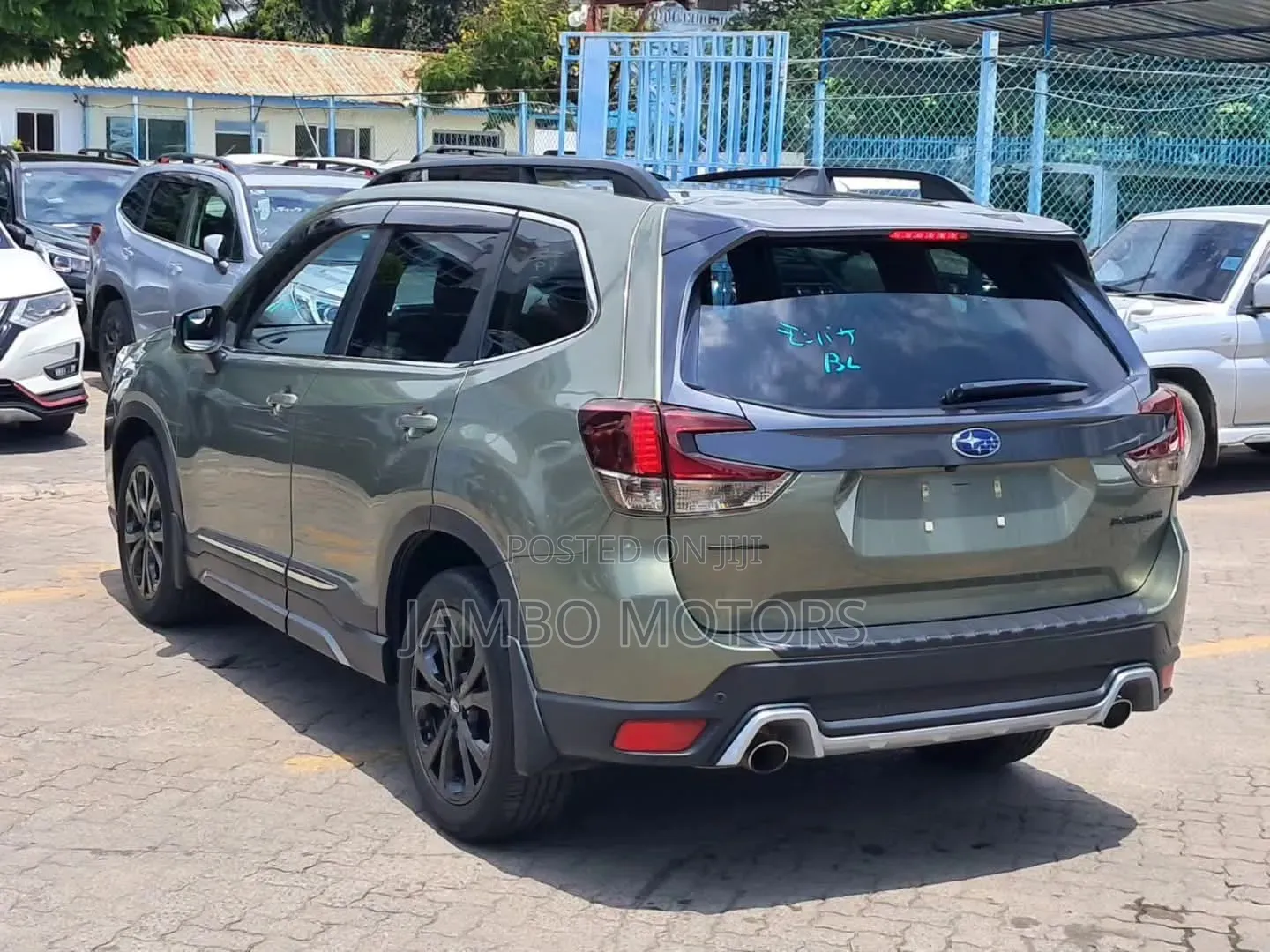 Subaru Forester Premium 2021 Gray