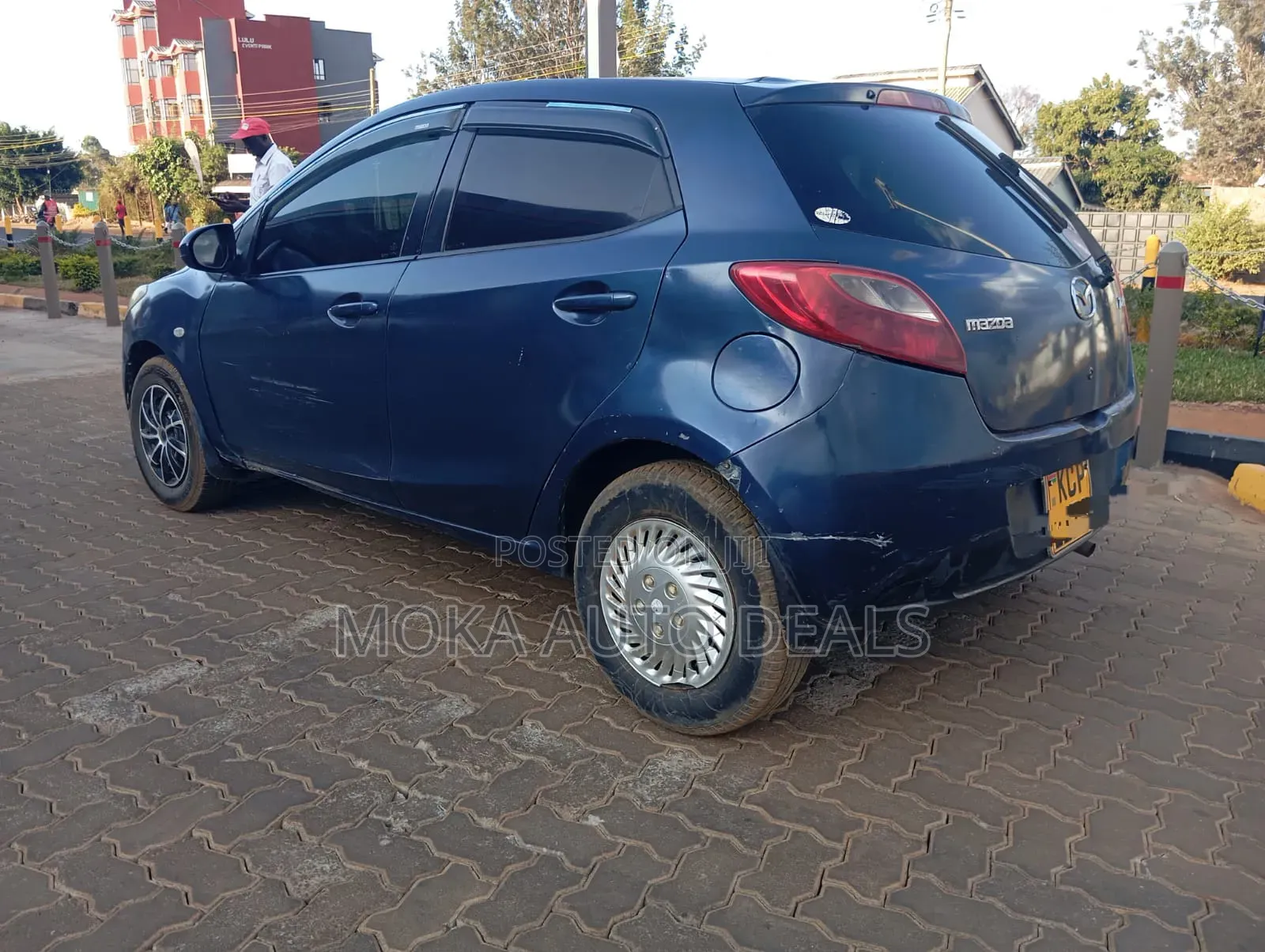 Mazda Demio 2011 Blue