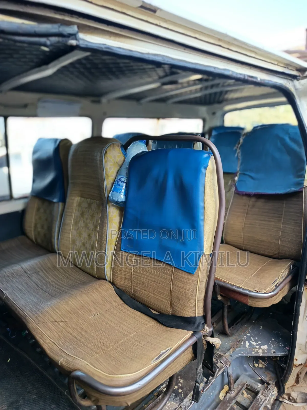 Toyota HiAce 1998 White