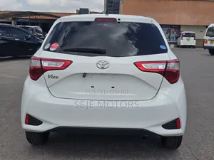 Toyota Vitz 1.0 FWD 5dr 2019 White