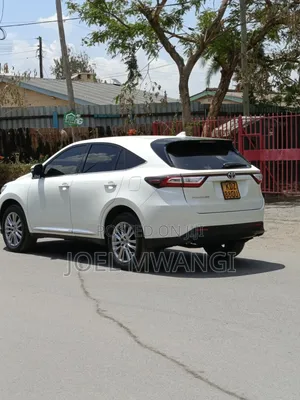 Toyota Harrier 2019 White