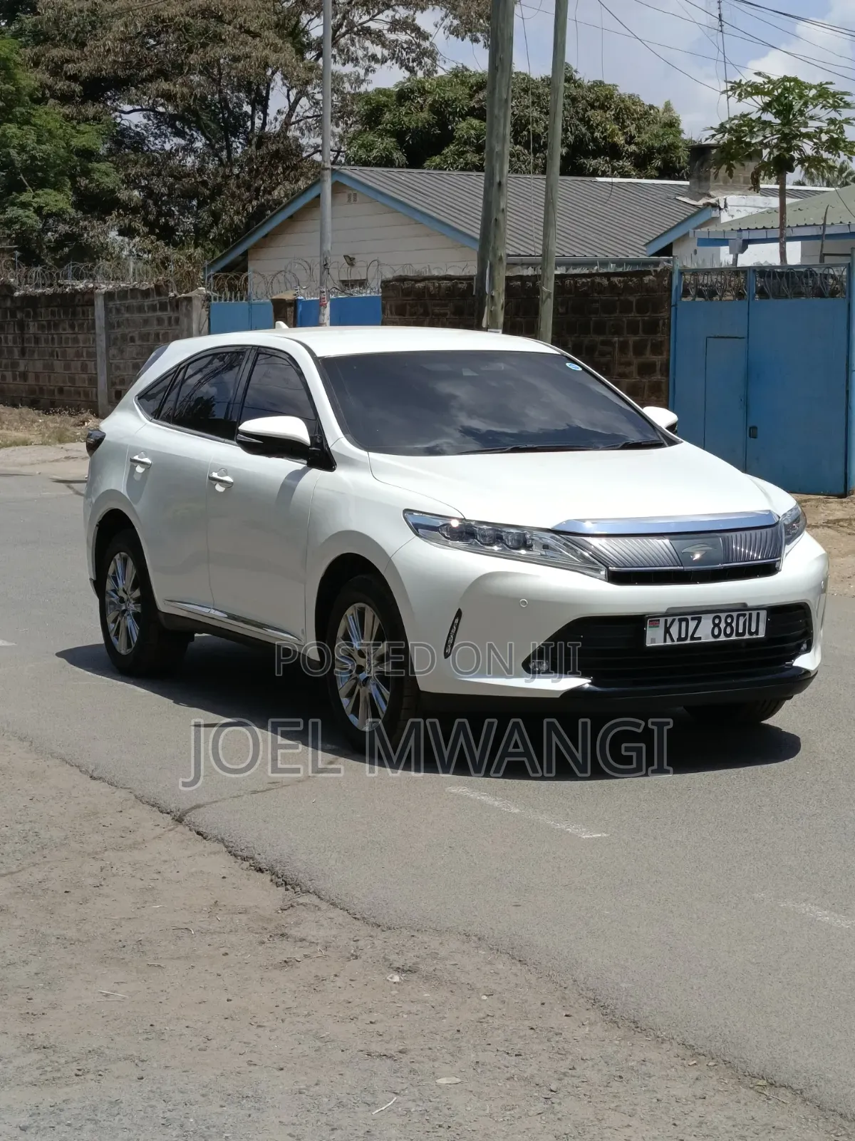 Toyota Harrier 2019 White