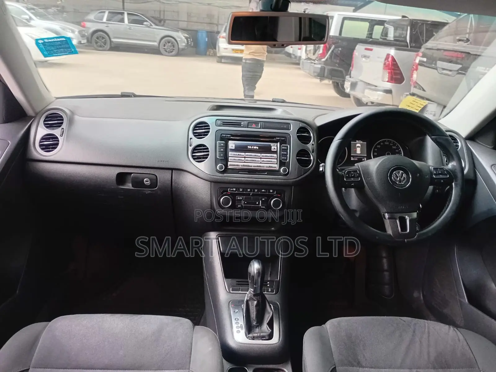 Volkswagen Tiguan 2012 Beige