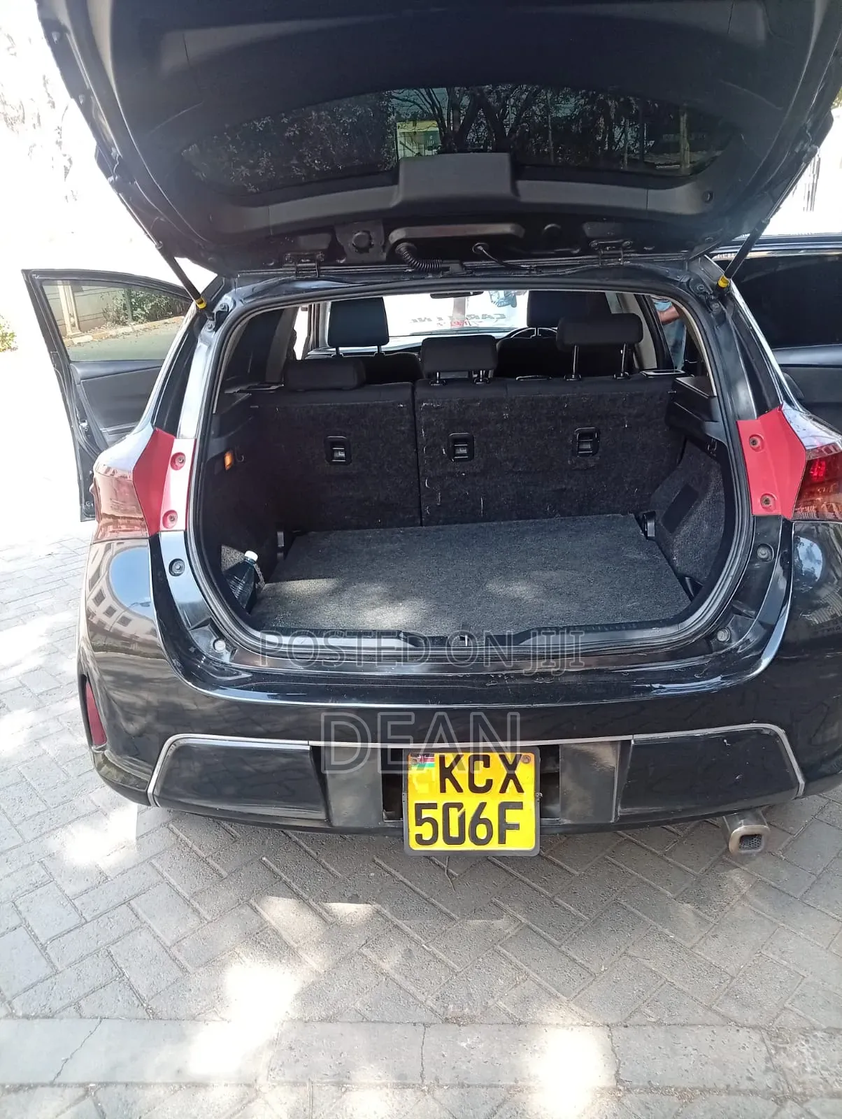 Toyota Auris 2013 Black