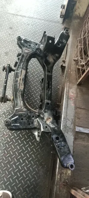 Cross Member Nissan Extrail NT32