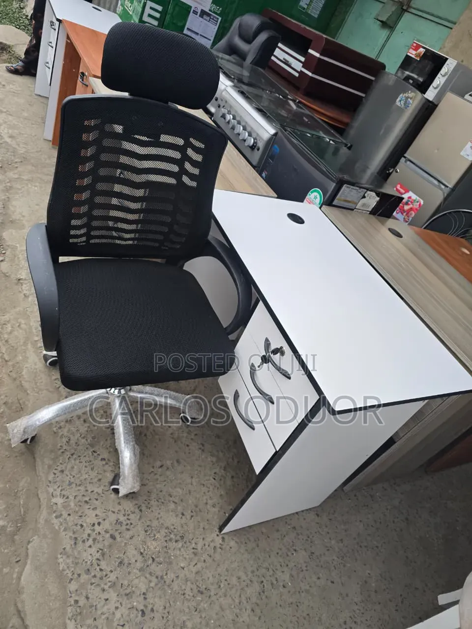 Black Headrest for Study and Office