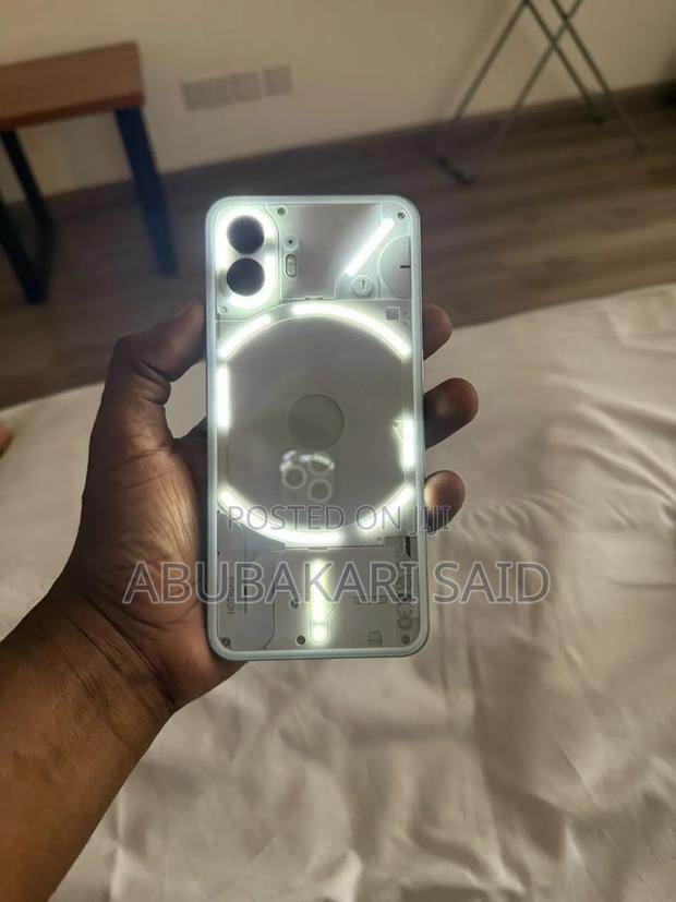 Nothing Phone 2 256 GB White