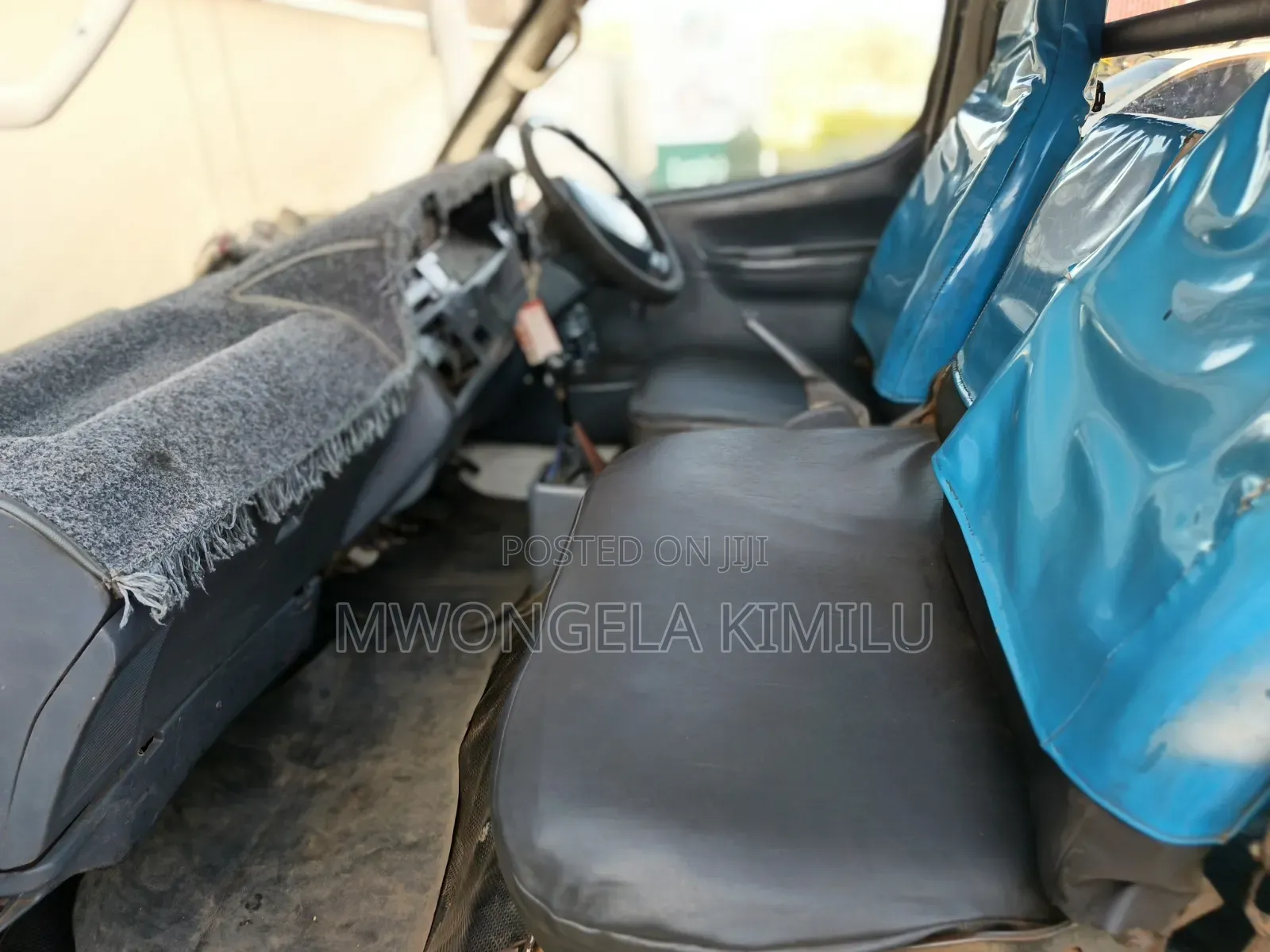 Toyota HiAce 1998 White
