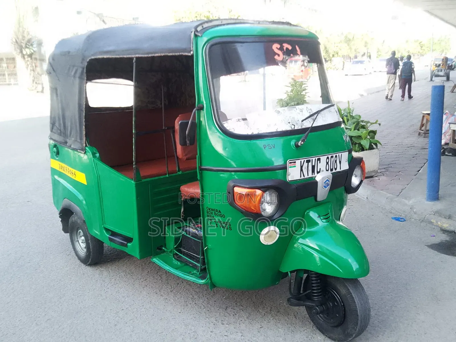 Piaggio Scooter 2024 Green