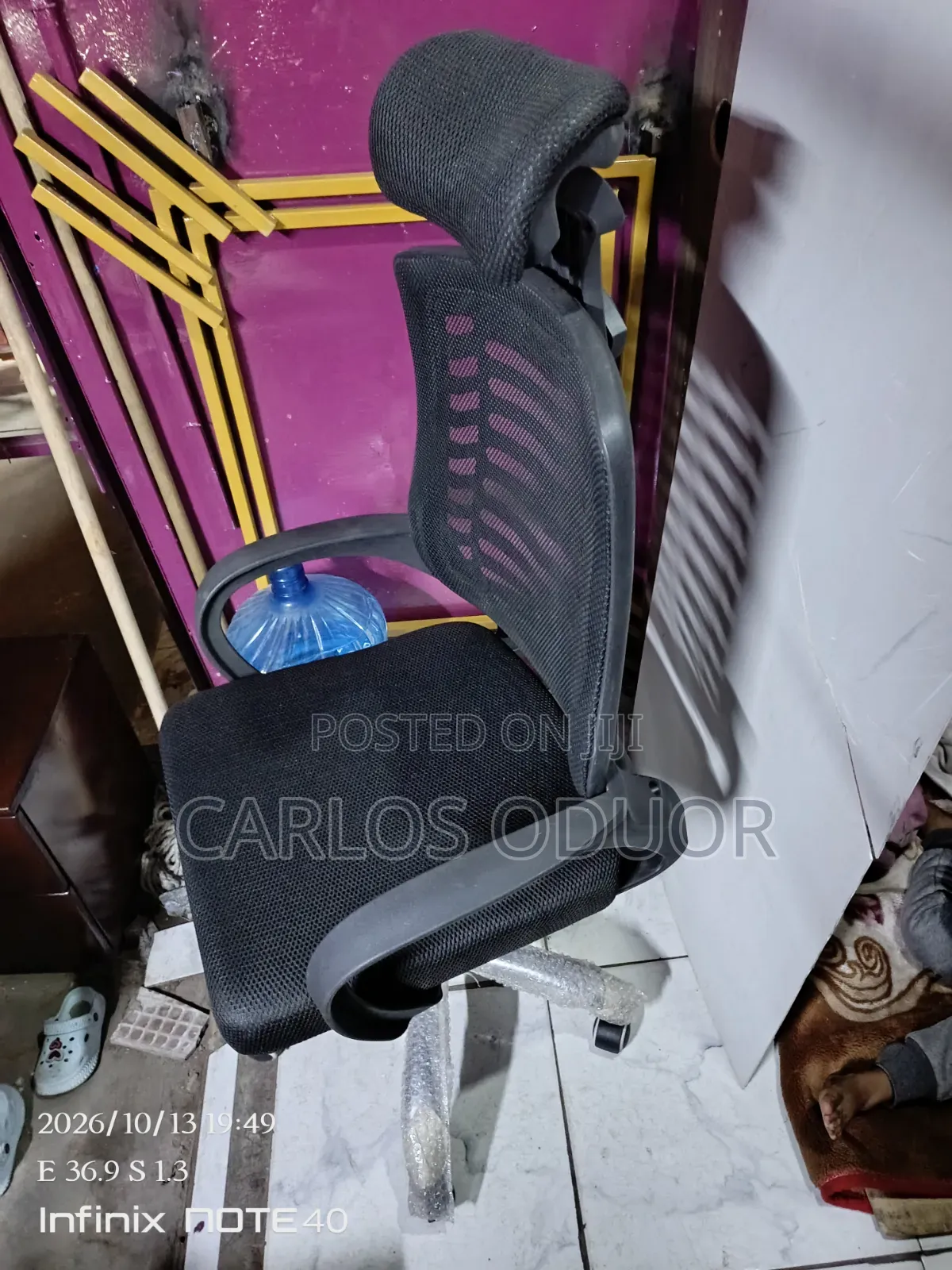 Black Headrest for Study and Office
