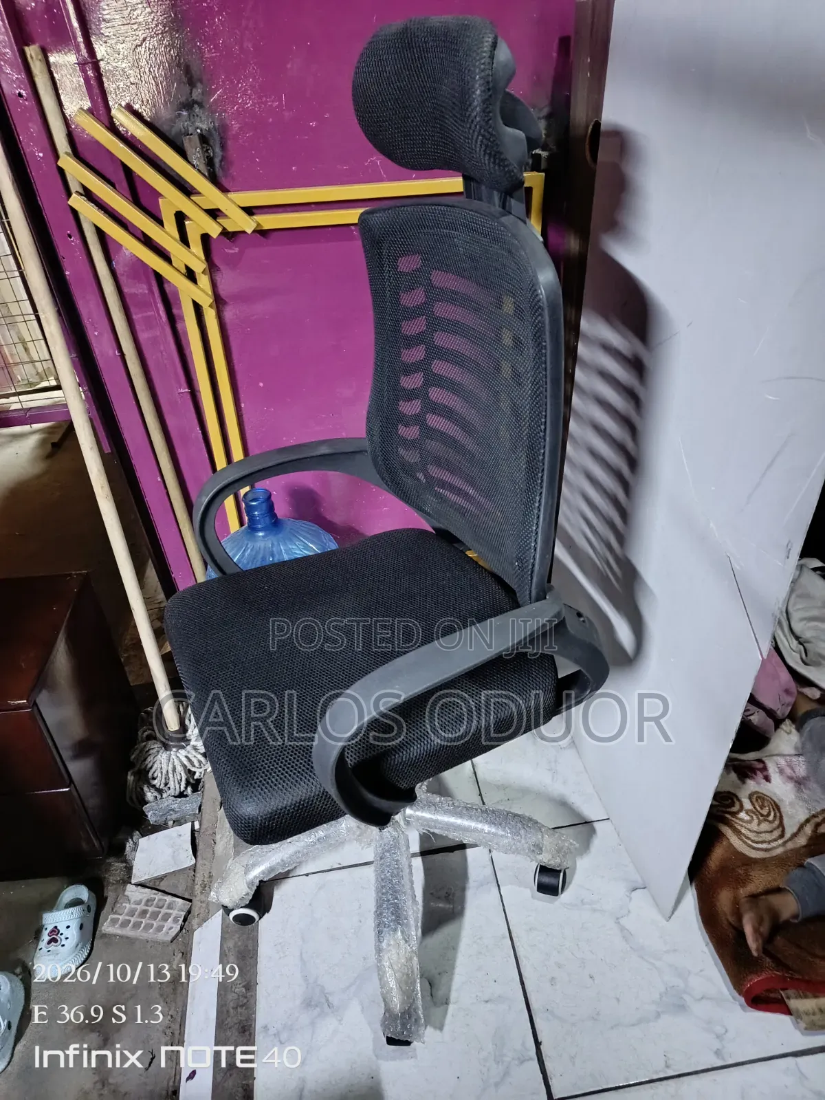 Black Headrest for Study and Office