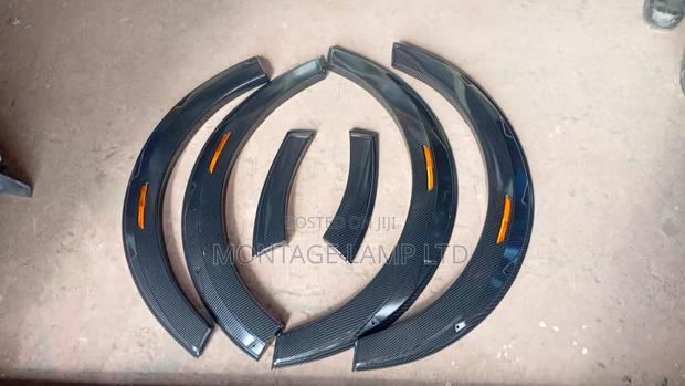 Toyota Hiace 7l / 9l Moulding Carbon Fiber