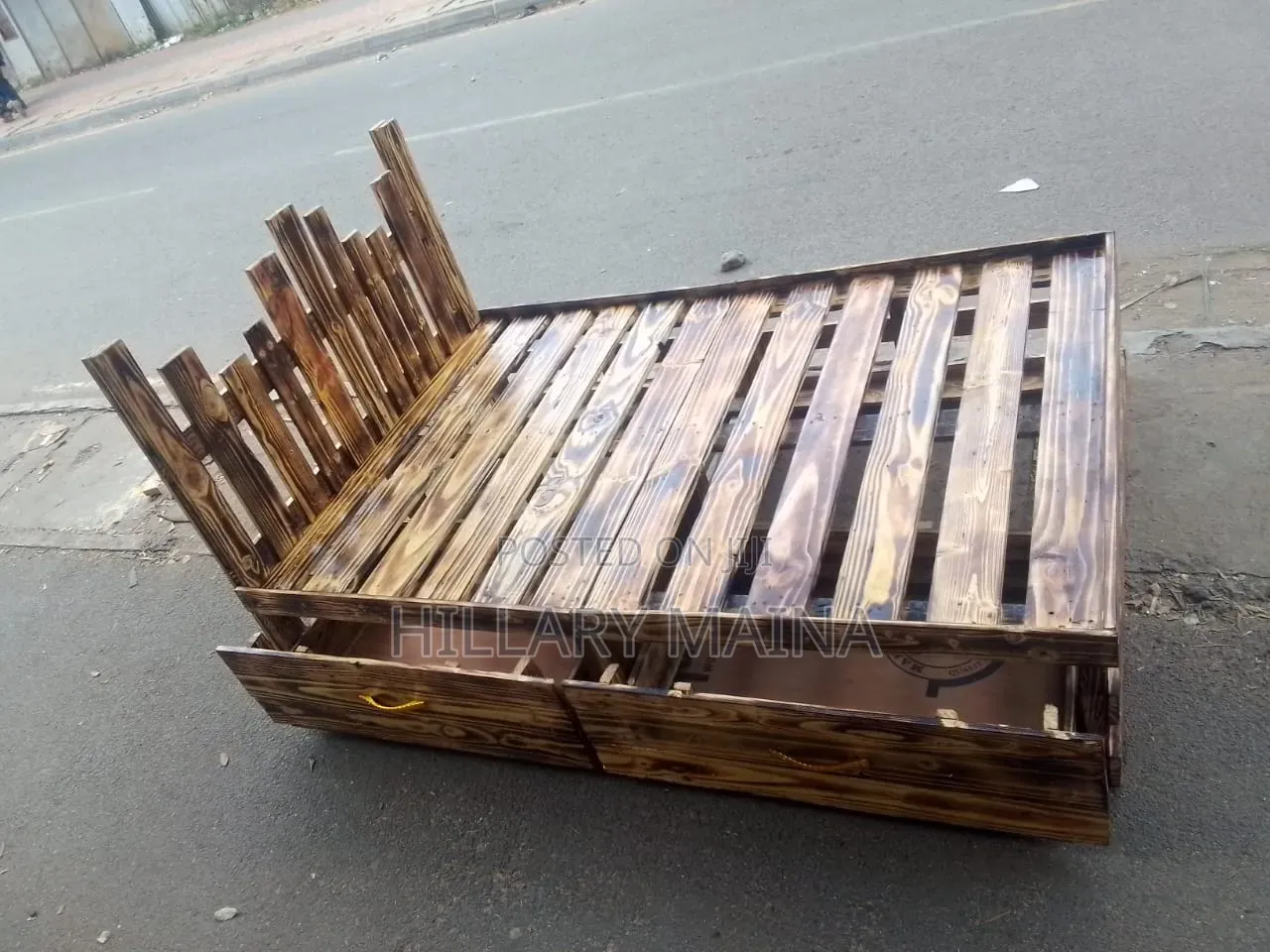 Pallet Bed