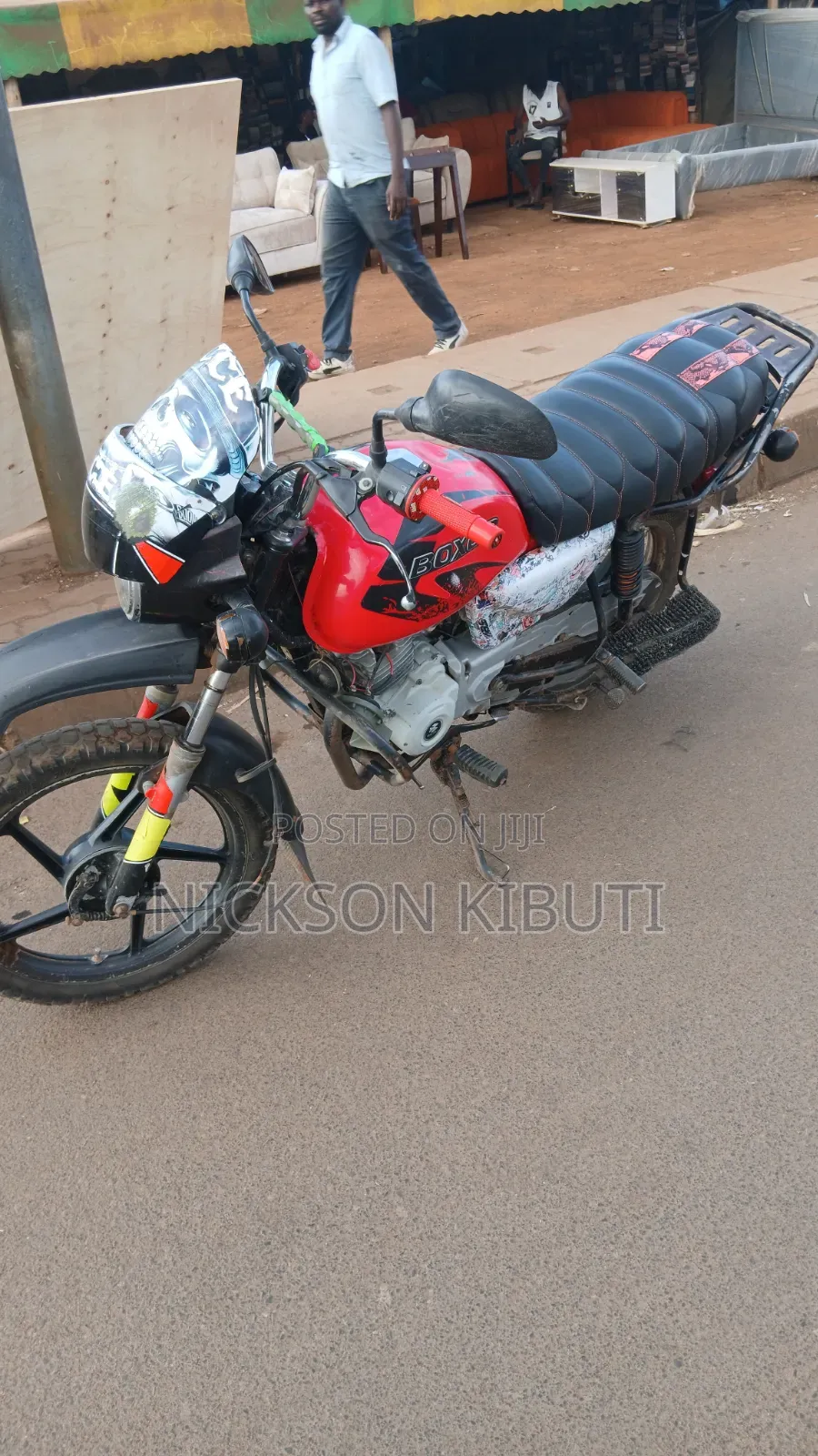 Bajaj Boxer 125 2024 Red