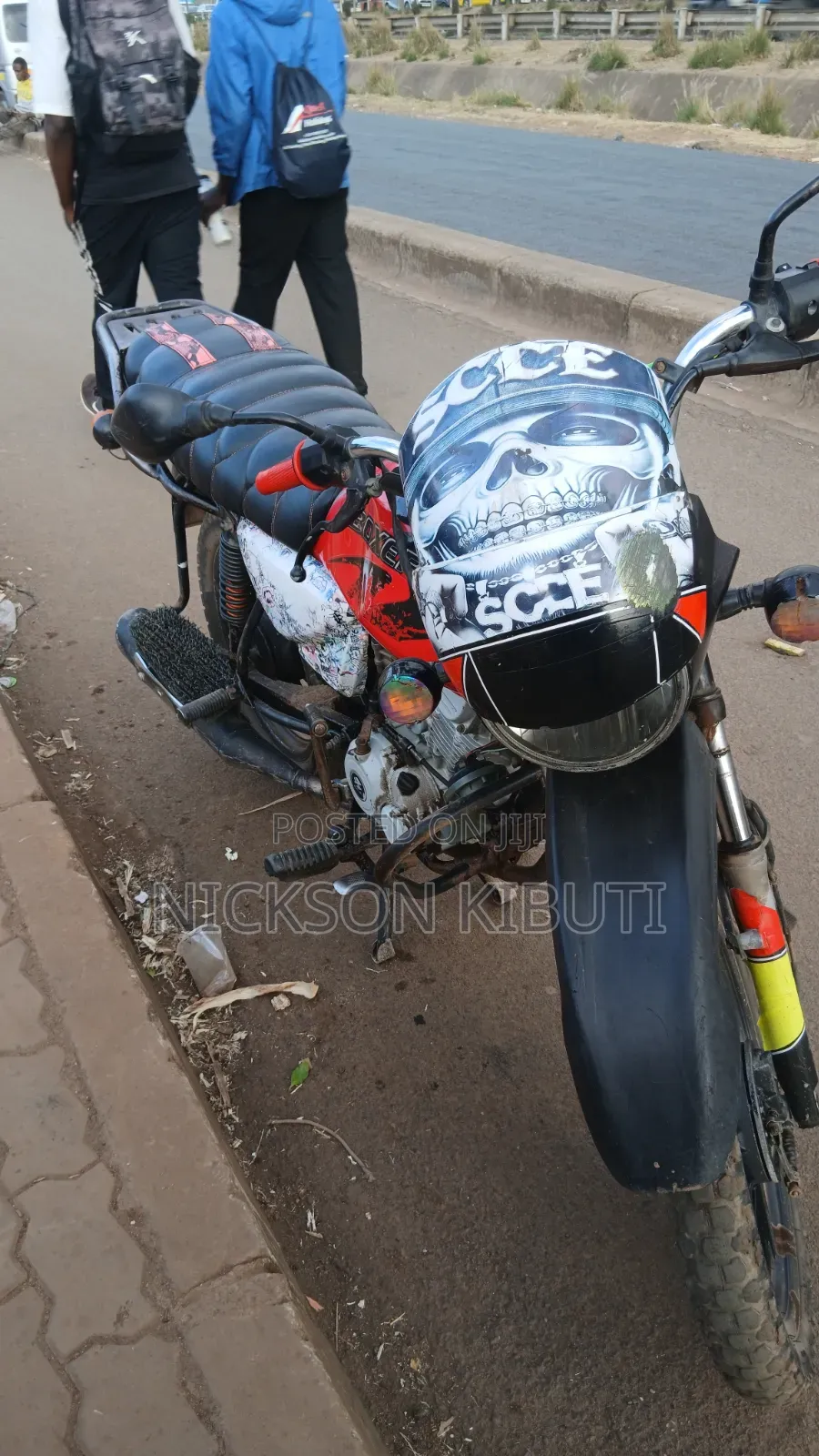 Bajaj Boxer 125 2024 Red