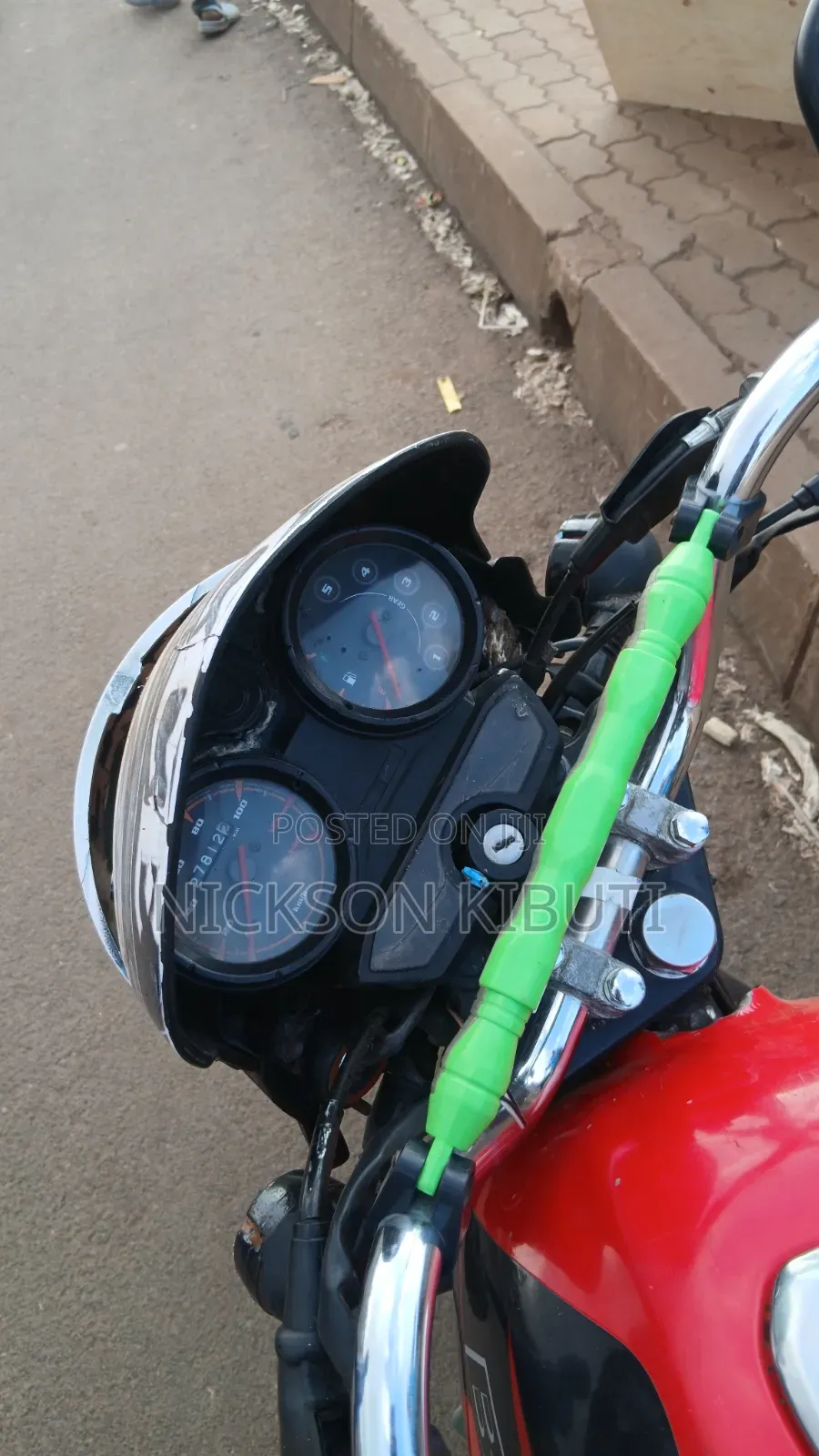 Bajaj Boxer 125 2024 Red