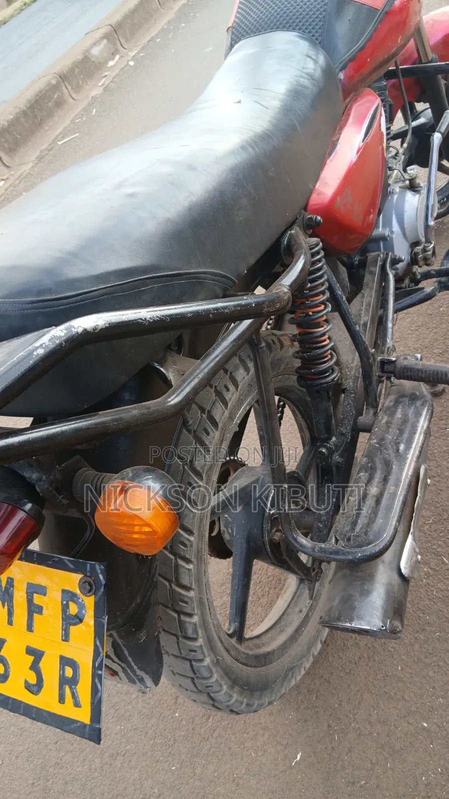 Bajaj Boxer 150 UG 2021 Red