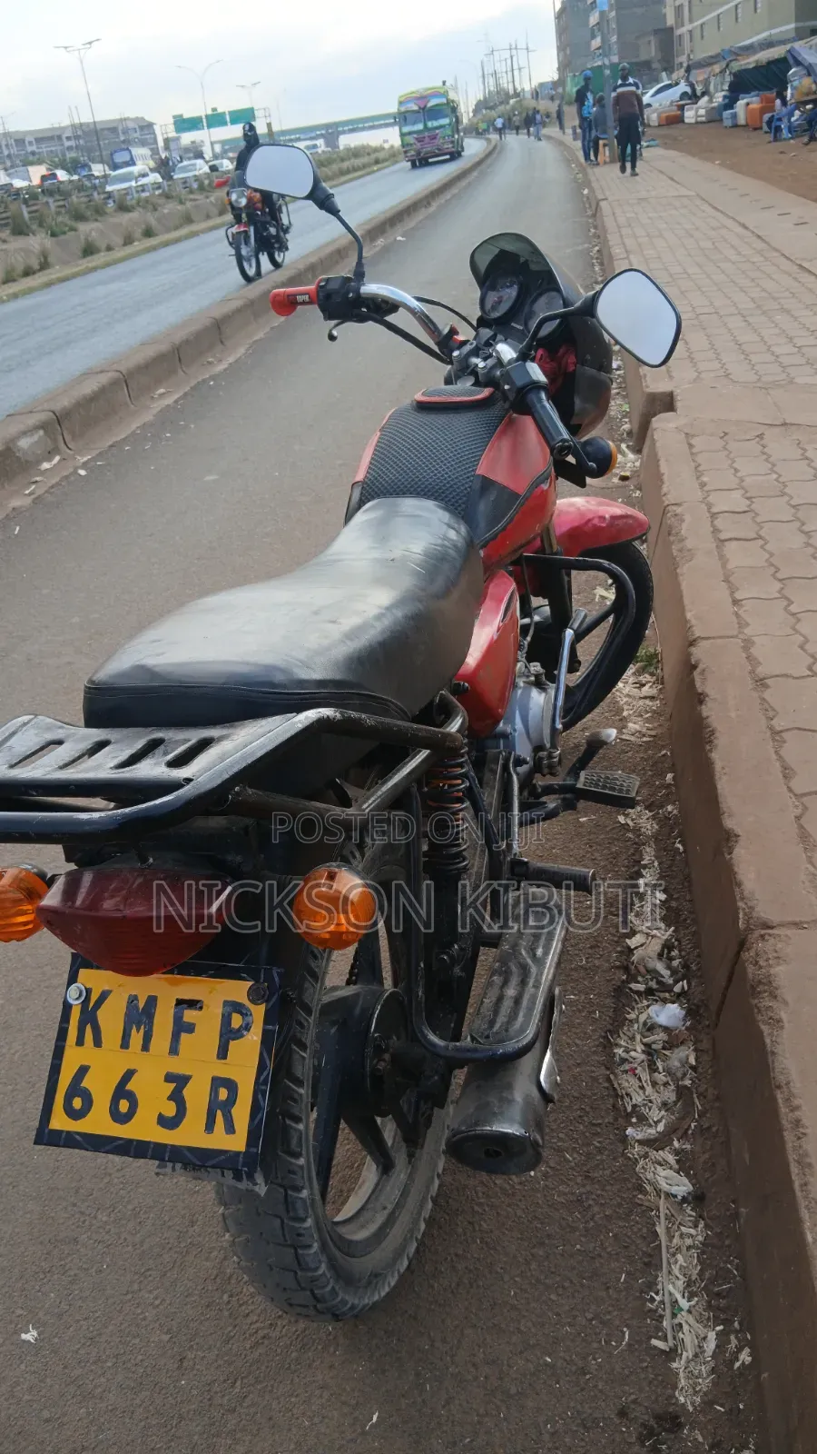 Bajaj Boxer 150 UG 2021 Red