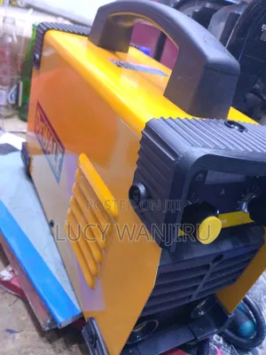 Good Quality Welding Machine (DeWalt Welding*500 Amps