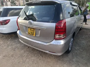 Toyota Wish 2008 Gray
